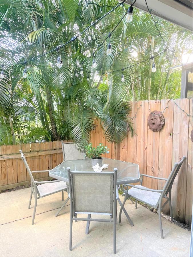 Coastal Townhome In Jupiter 1 Mile To Beach! Buitenkant foto