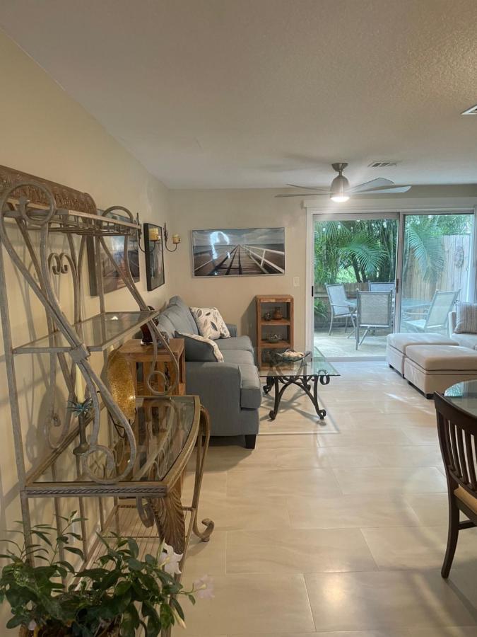 Coastal Townhome In Jupiter 1 Mile To Beach! Buitenkant foto
