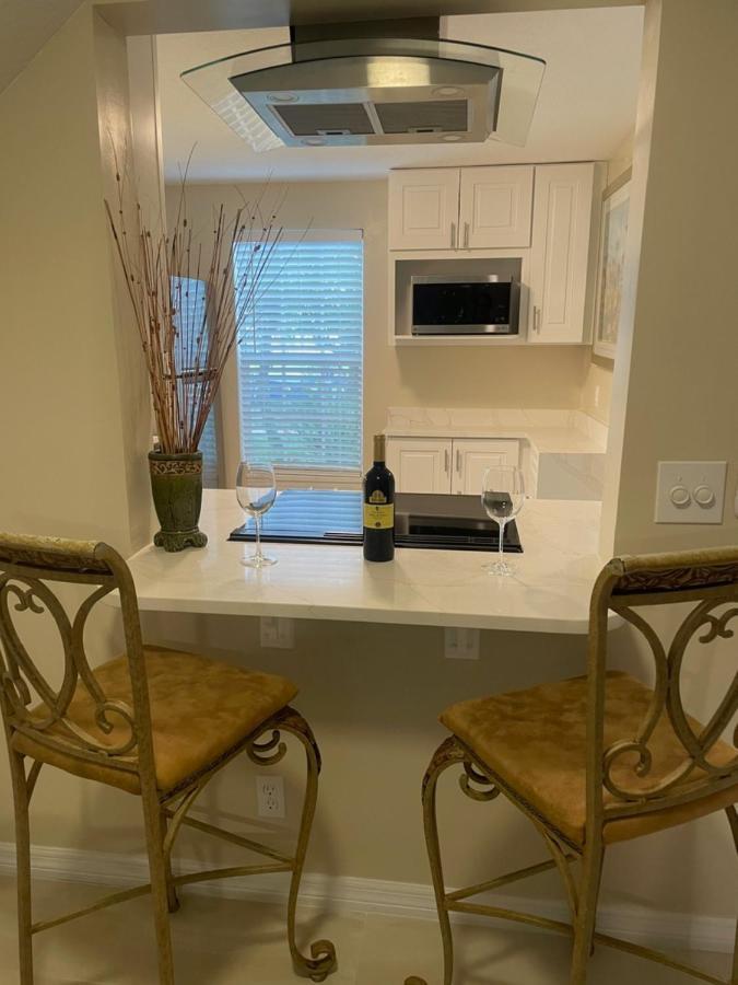 Coastal Townhome In Jupiter 1 Mile To Beach! Buitenkant foto