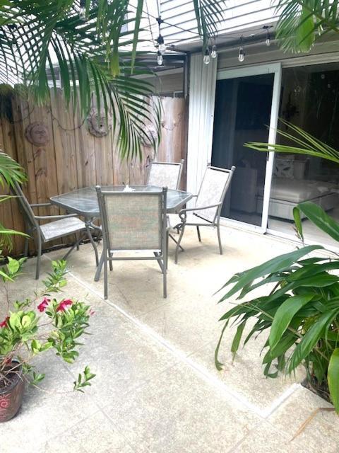 Coastal Townhome In Jupiter 1 Mile To Beach! Buitenkant foto